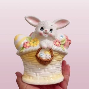 VTG Inarco Kitschy Bunny Rabbit Hanging Out Of Large Easter Easter Eggs Japan